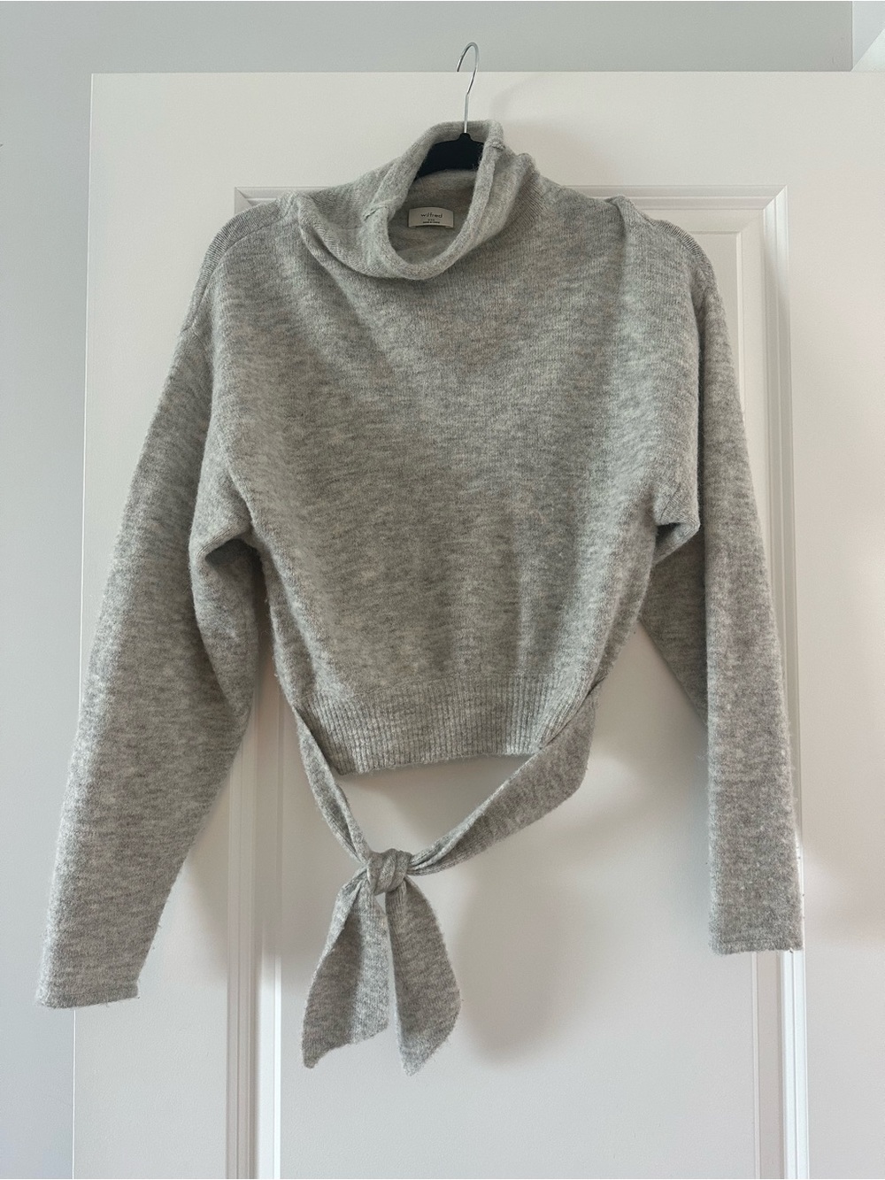 Wilfred Light Gray Turtleneck Tie-Front Sweater